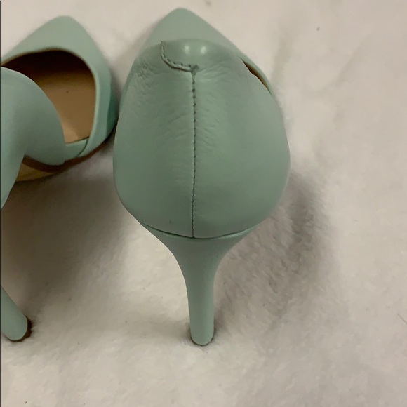 Banana Republic Dorsey O' Day Heels - Picture 6 of 9